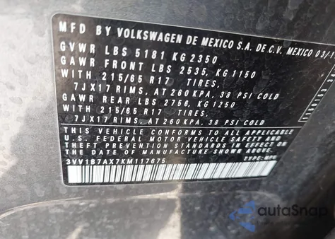 2019 Volkswagen Tiguan 2.0T S z USA, uszkodzony, nr VIN 3VV1B7AX7KM117675